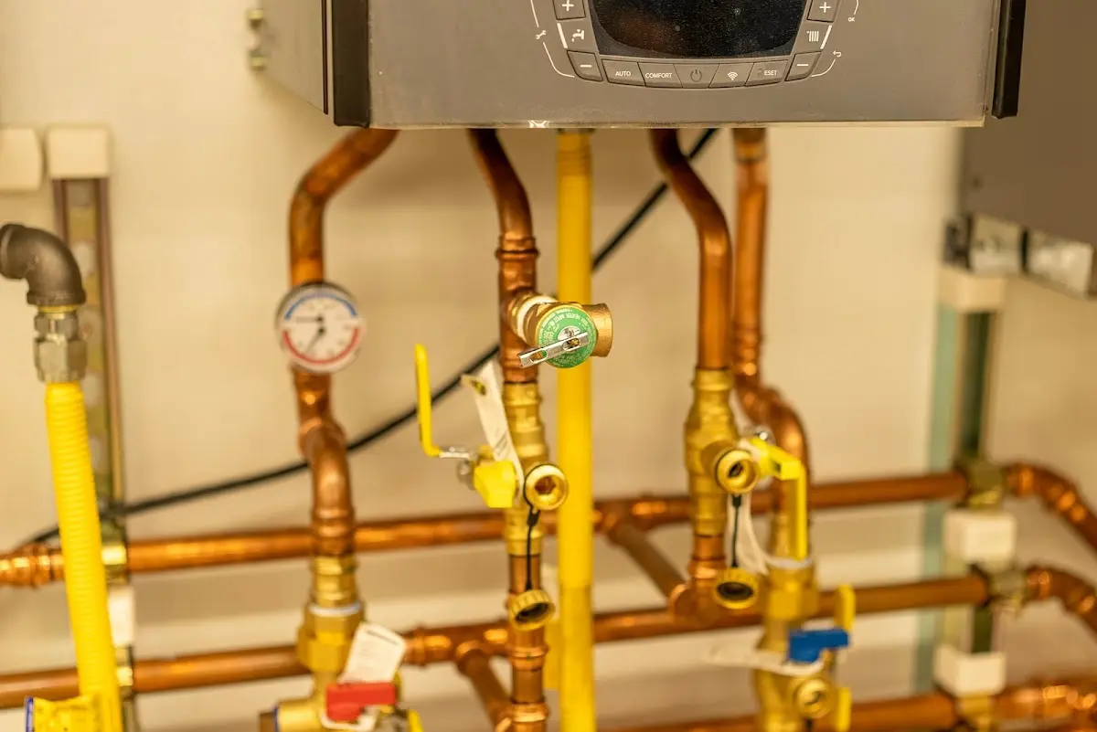 Licensed technician providing Pipe Repair for a homeowner in Melody Hill